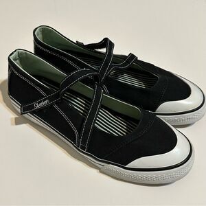 EUC!! Womens Skechers Cali 90’s Y2K Sneakers Black Wht SZ 8.5 Cute Comfy Casual
